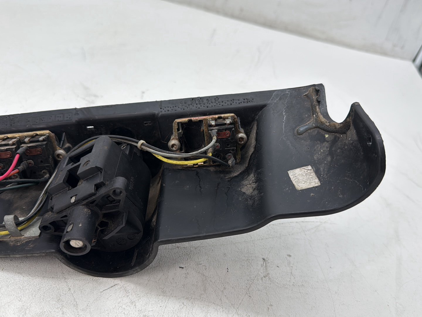 2006 Harley Touring FLHTCI Electra Glide Classic OEM Dash Ignition Cap Switch Lockset NO Key