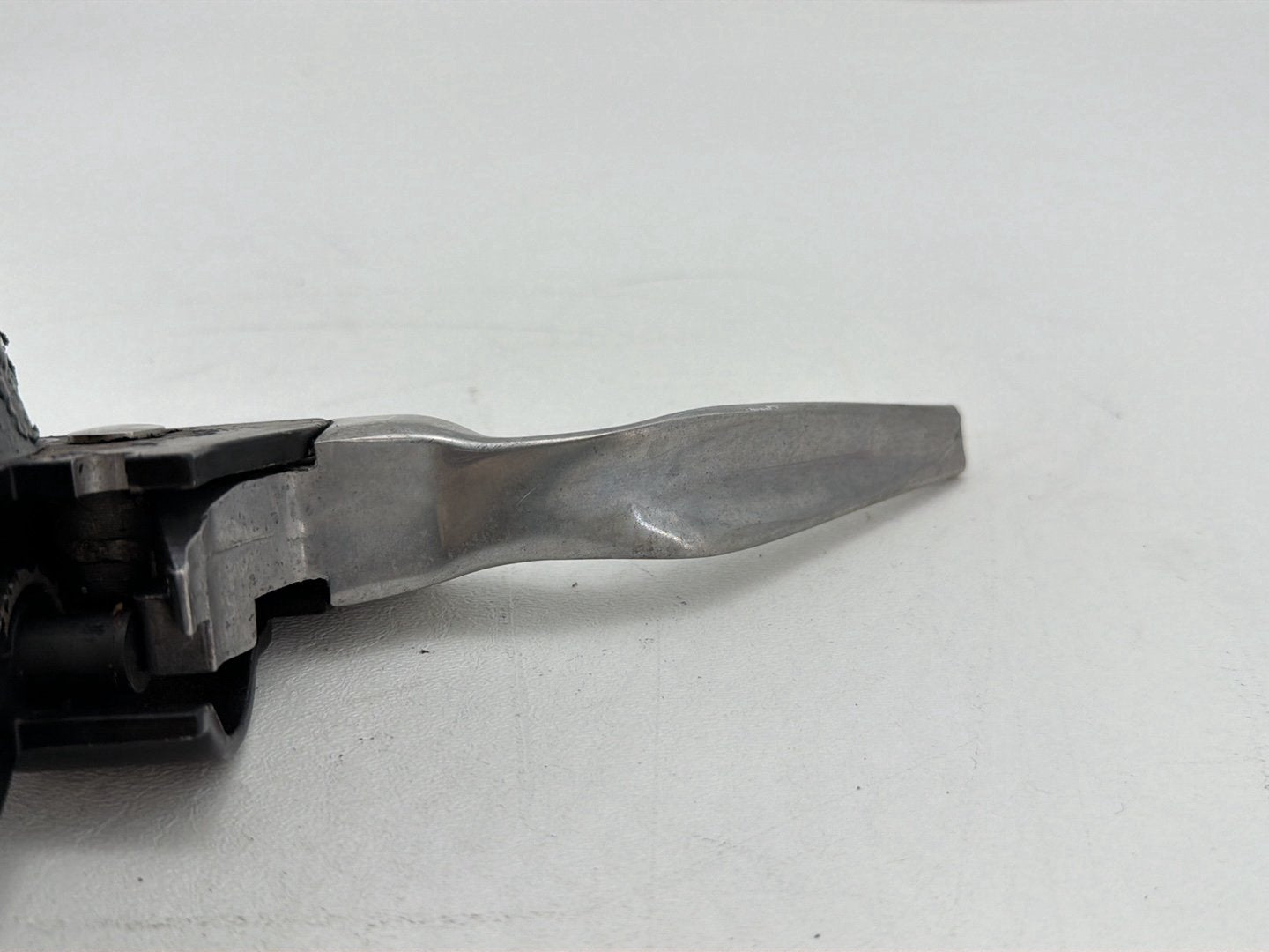 2011 Harley Heritage Softail Classic OEM Front Right Brake Lever Master Cylinder