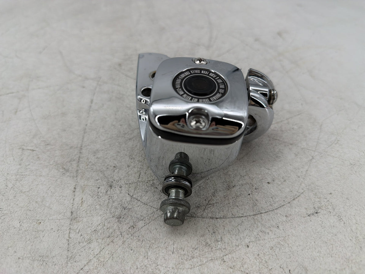 2002 Harley Dyna Wide Glide FXDWG OEM Front Right Brake Master Cylinder CHROME