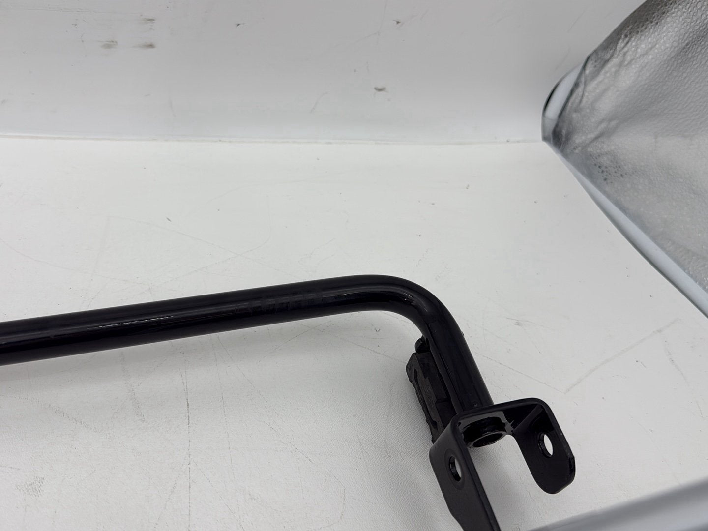 2019 - 2023 Harley-Davidson Touring Street Glide Rear Left Right Saddlebag Guard Rails Bar 90200549