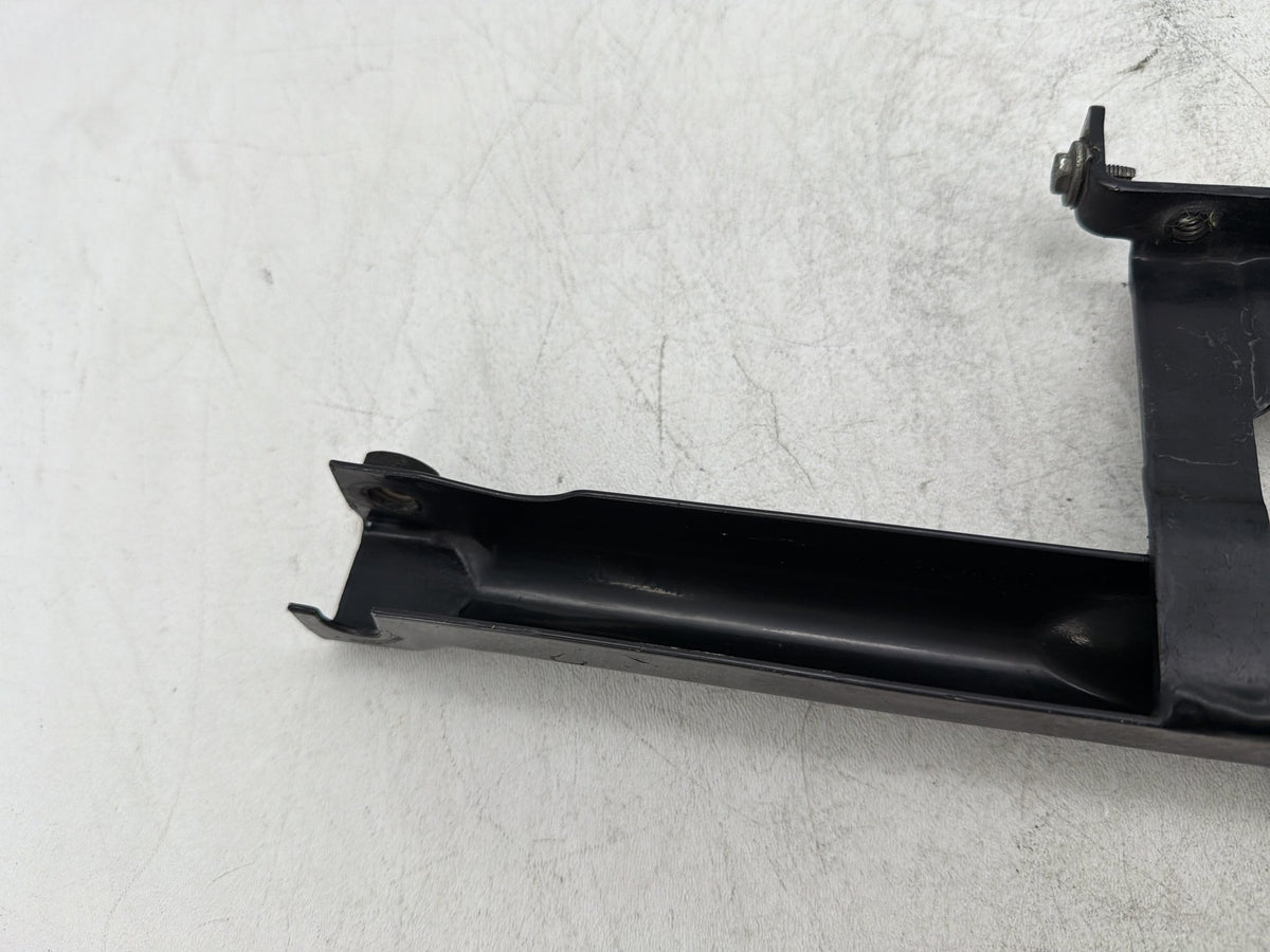 01 Harley Heritage Softail Classic FLSTC OEM Seat Bracket Mount Support Mounting