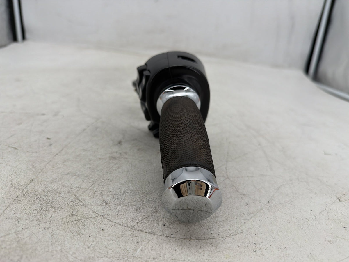 2015 Harley Electra Glide Touring OEM Right Engine Start Kill Switches Controls