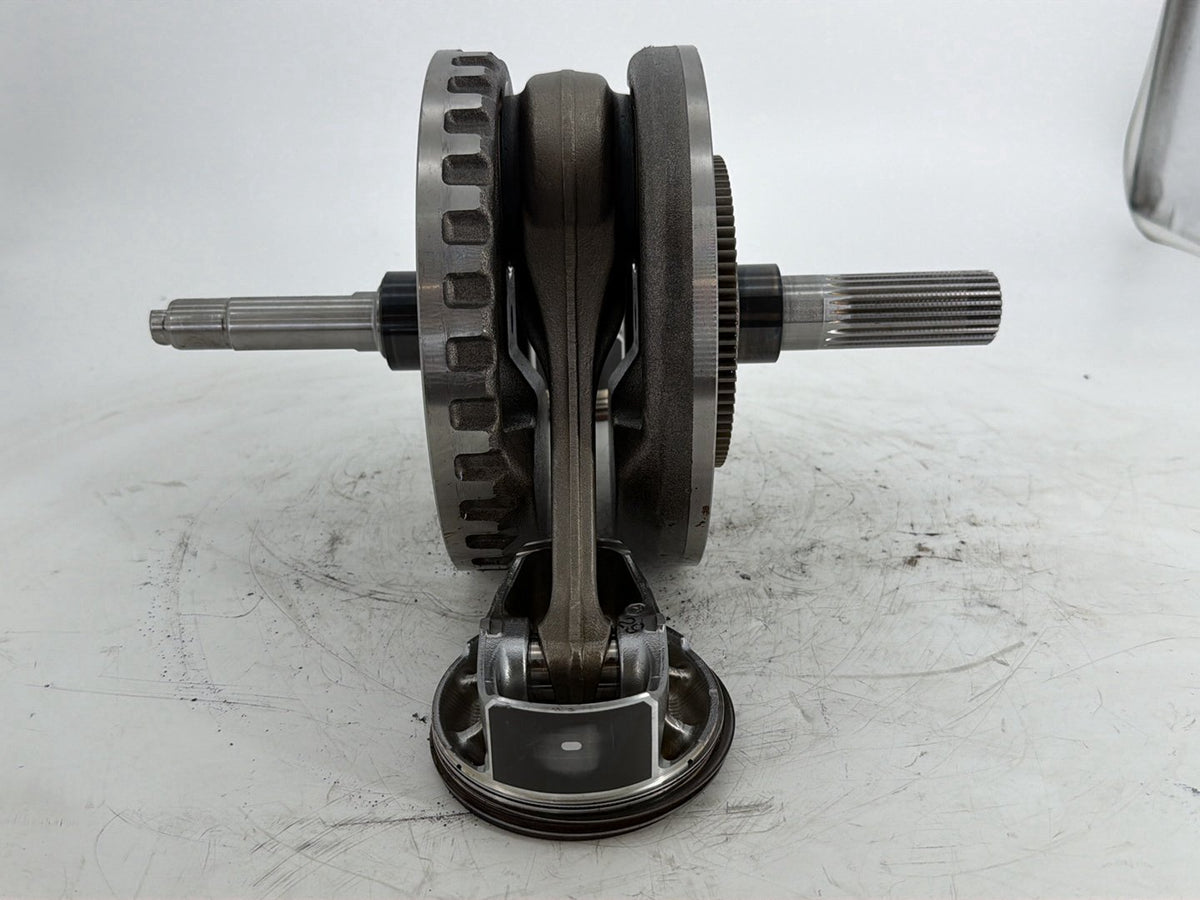2017 Harley Touring Street Glide Twin Cam Engine Crank Shaft Flywheel Pistons