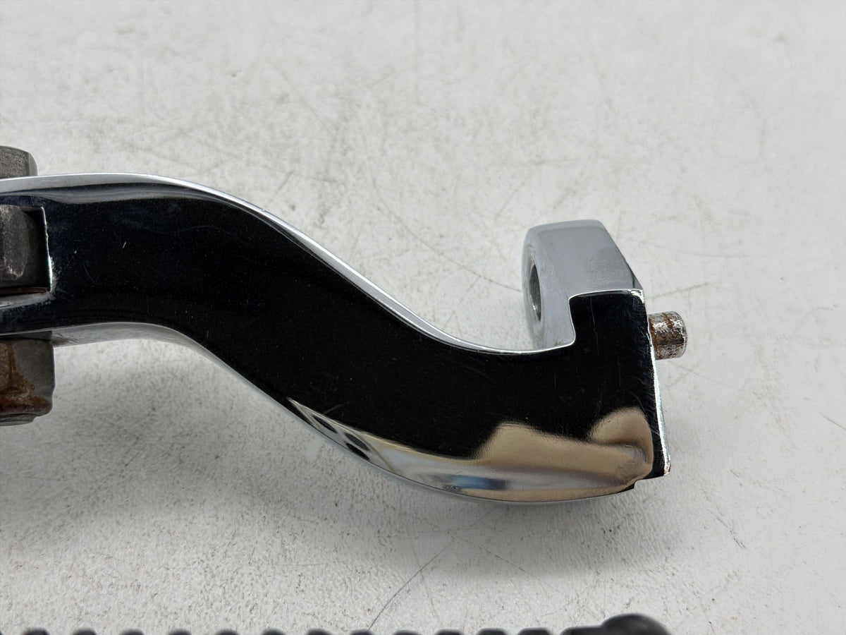 2002 Harley Electra Glide Touring FLHT OEM Passenger Left & Right Foot Pegs