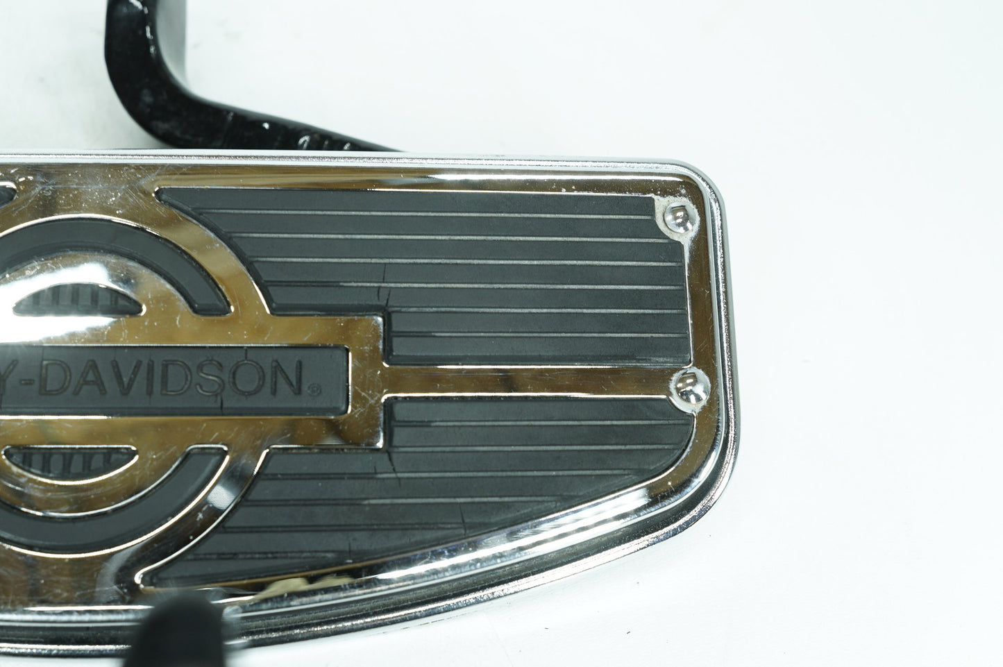 1999 - 2006 Harley-Davidson Touring Electra Glide Classic Left Right Driver & Pass Floorboard Foot Rest  	50621-79A