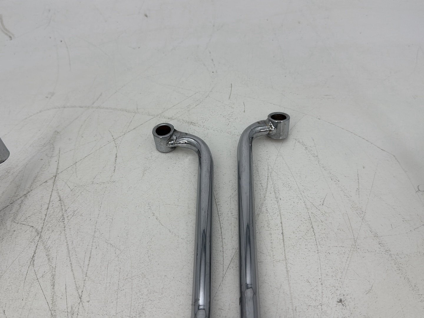 2013 Harley Forty-Eight Sportster 1200X OEM Rear Left Right Saddlebag Guard Rails Bar