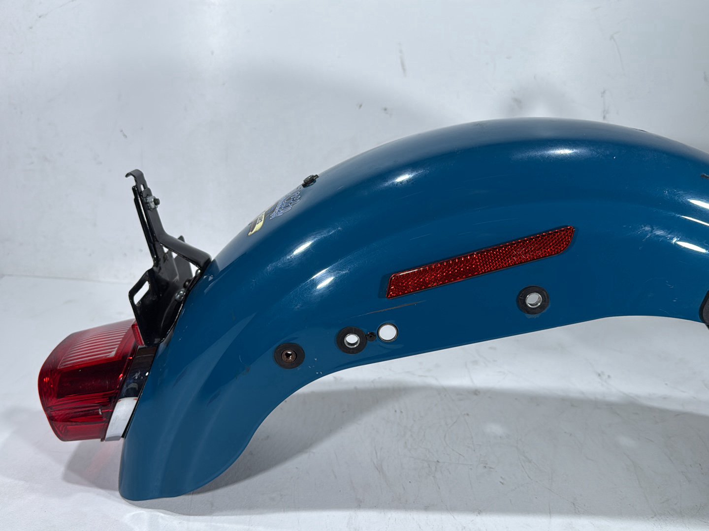 2001 Harley Sportster 883 Hugger XLH883 OEM Rear Wheel Fender Taillight Brake Lamp