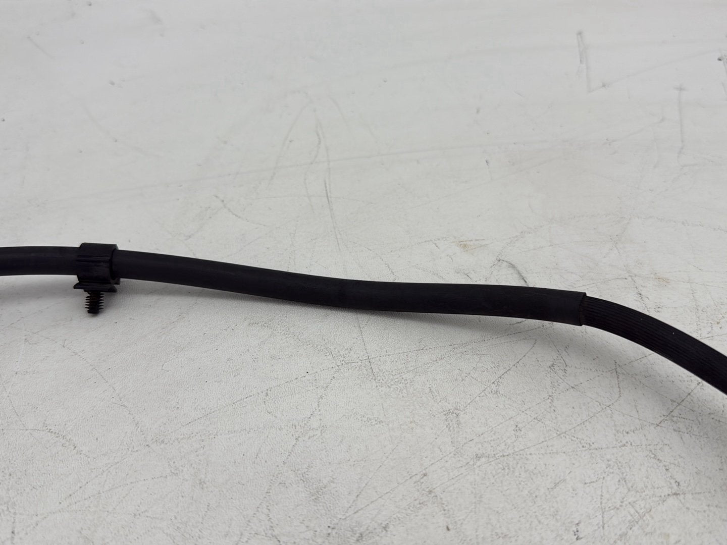 2009 Harley Street Glide Touring FLHX OEM Rear Brake Hose Line Pipe NON-abs