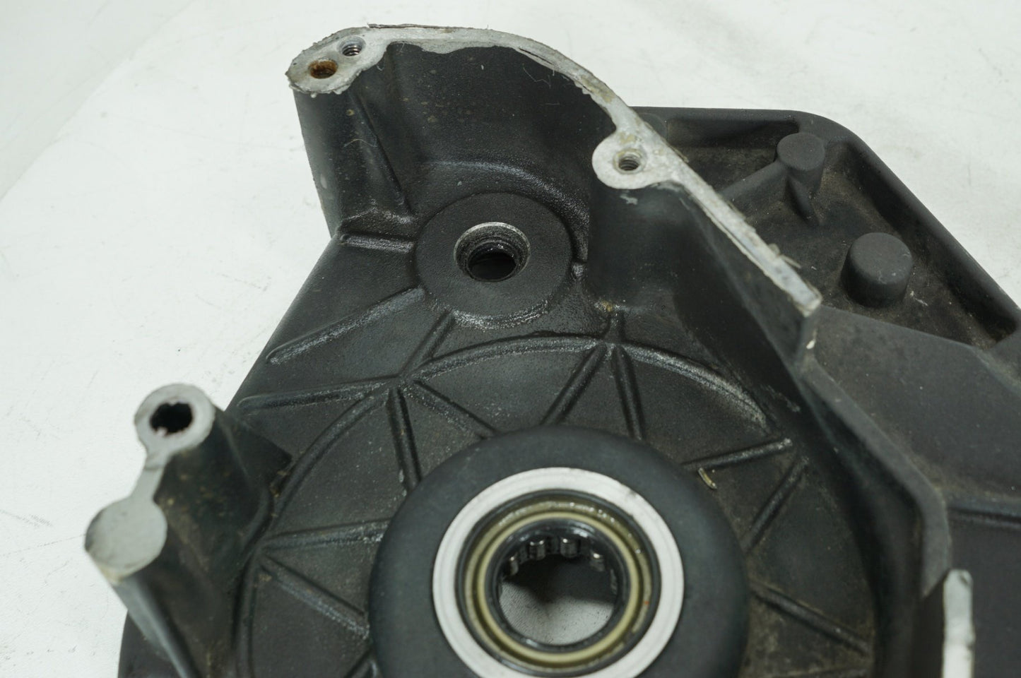 1999 - 2006 Harley-Davidson Touring Electra Glide Classic Inner Primary Clutch Cover 60756-01A