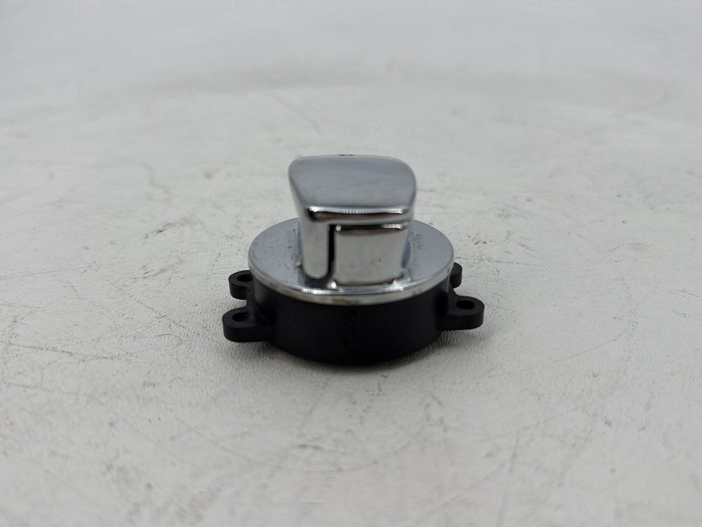 1999 - 2006 Harley-Davidson Touring Road King Police Ignition Switch Cylinder Barrel Lockset NOKey 71313-96A