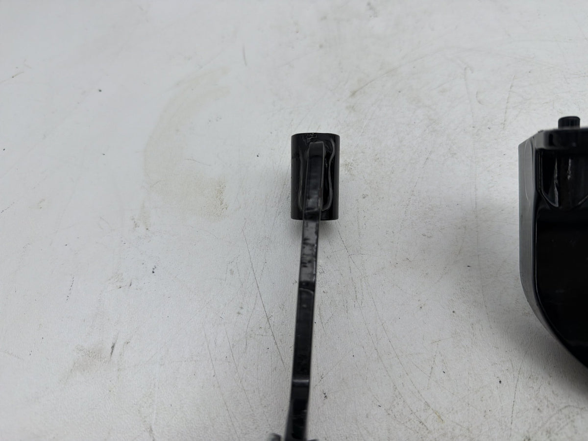 2010 Harley Street Glide Touring FLHX OEM Left Right Driver Floorboard Foot Rest