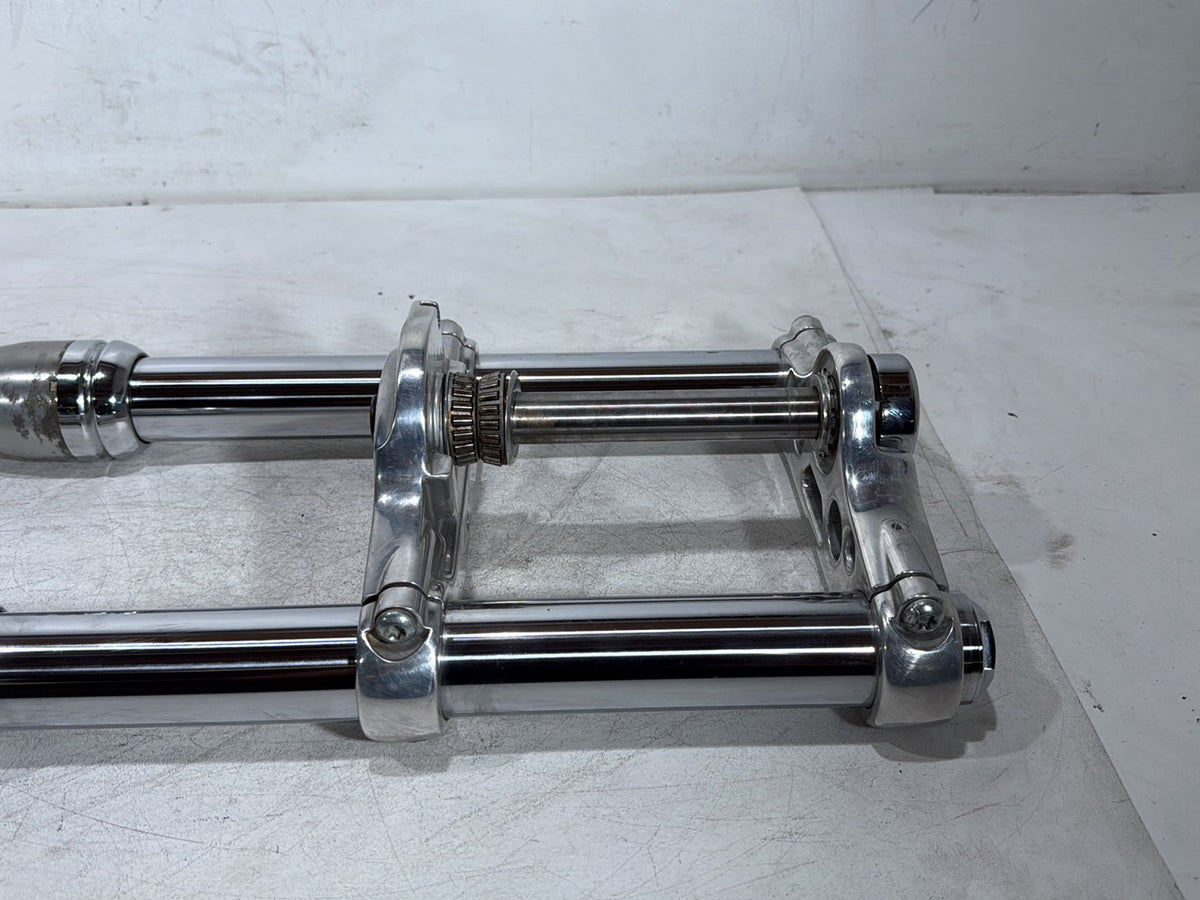 2006 Harley Dyna Super Glide FXDI OEM Front Triple Tree Set & LH RH Fork Legs Sliders