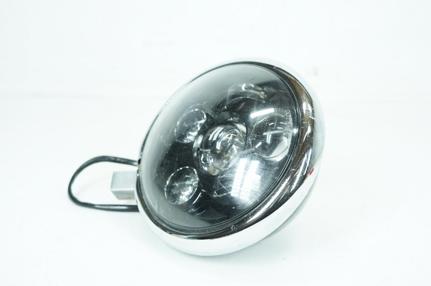 2000 - 2006 Harley-Davidson Dyna Street Bob Headlight Headlamp Head Lamp Light LED 69356-06