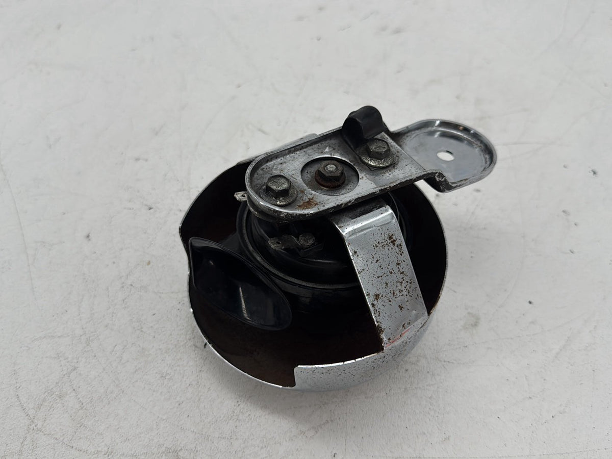 1996 Harley Road King Touring Police FLHPI OEM Horn Signal Klaxon Chrome Cover
