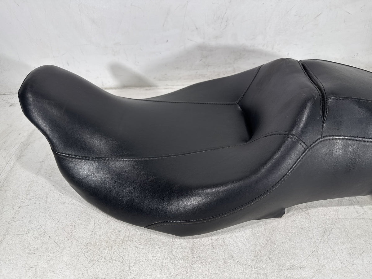 2009 Harley Electra Glide Touring OEM Passenger Rider Driver Seat Saddle TORN