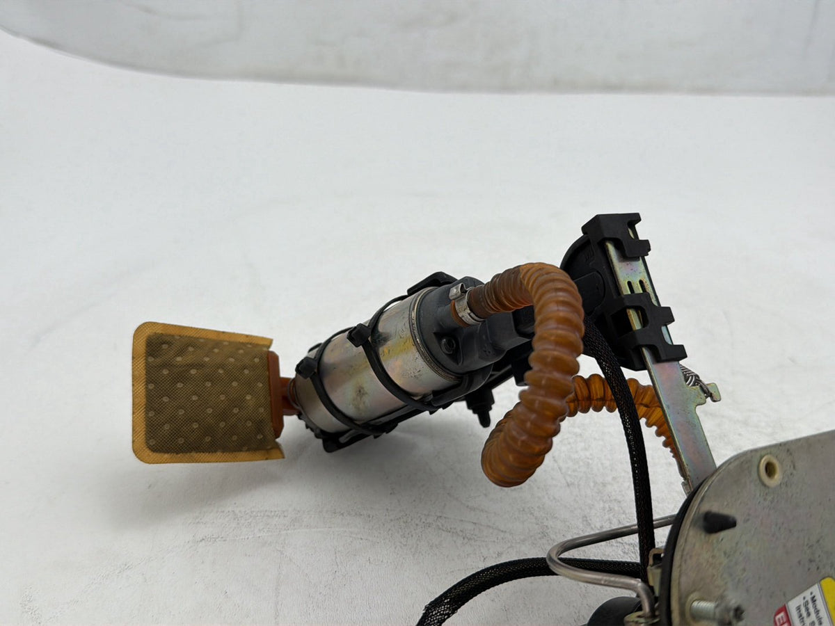 2007 Harley Softail Standard FXST OEM Fuel Pump Gas Gasoline Petrol Sending