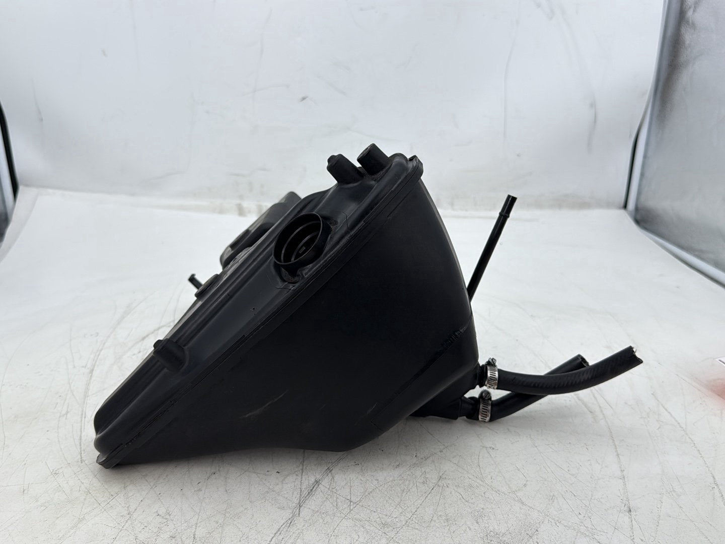 2008 Harley Sportster XL883L 883 Low OEM Oil Tank Reservoir Bottle Canister