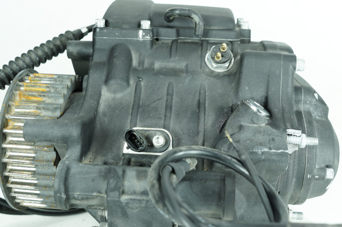2007 - 2017 Harley-Davidson Dyna Fat Bob 6 Speed Transmission Gearbox  	33083-10A