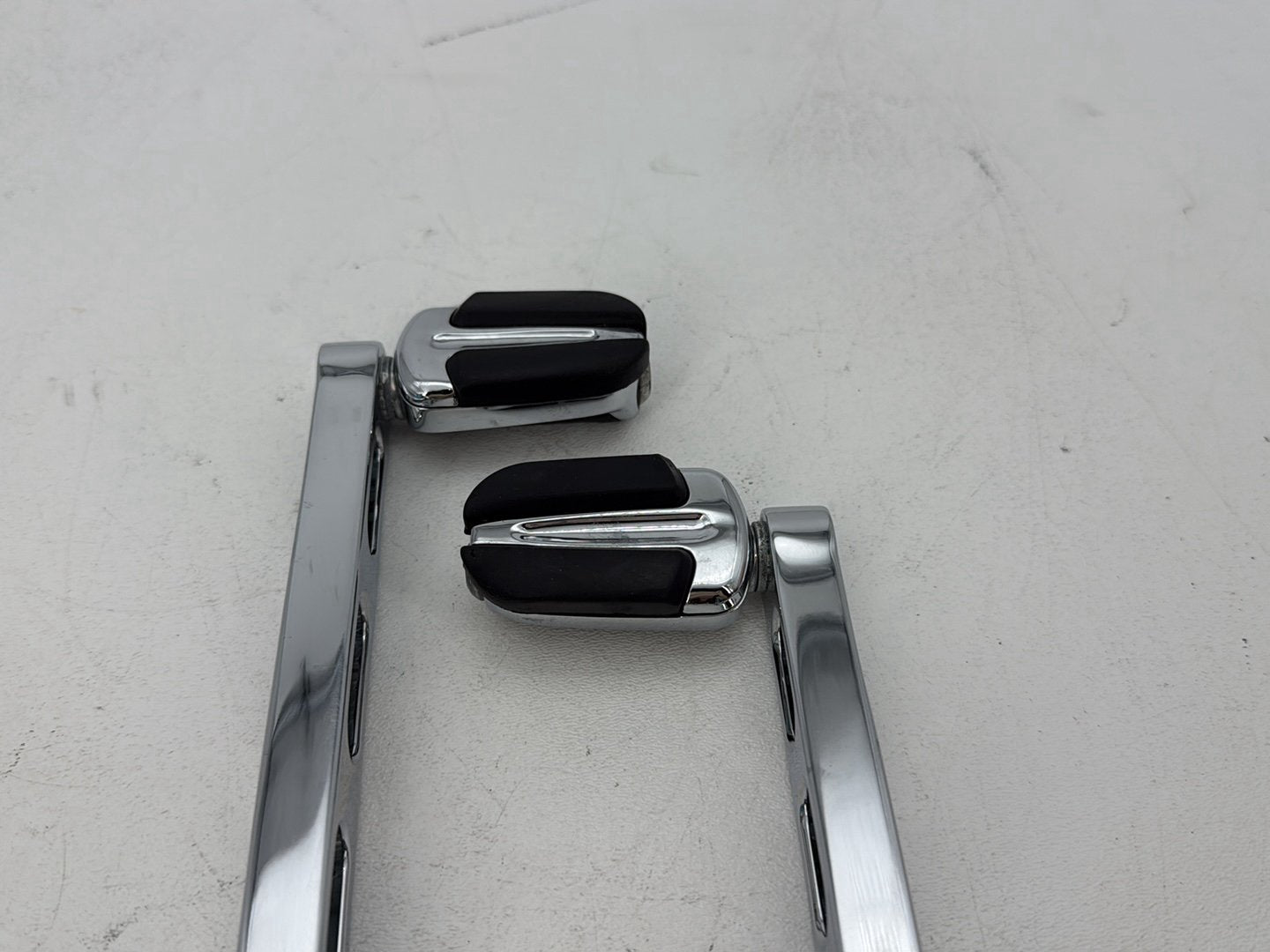 2014 Harley Electra Glide Touring CVO Screamin Eagle OEM Gear Shifter Lever Pedal Pedals