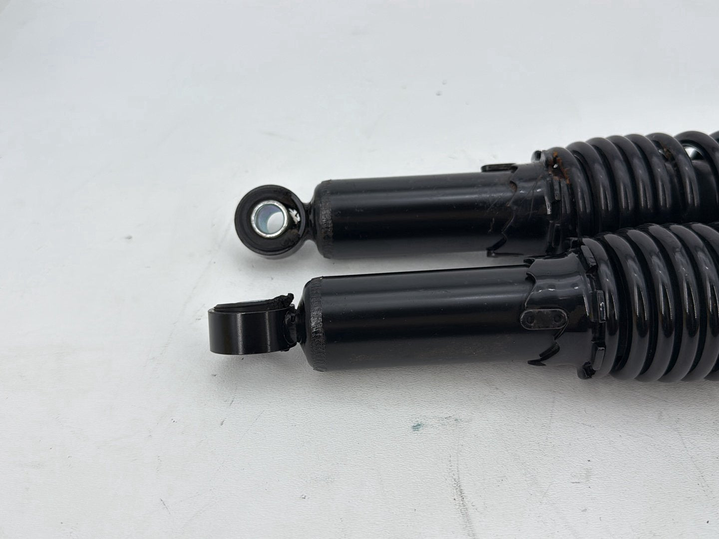 2013 Harley Street Glide Touring FLHX OEM Rear Left Right Shock Absorbers