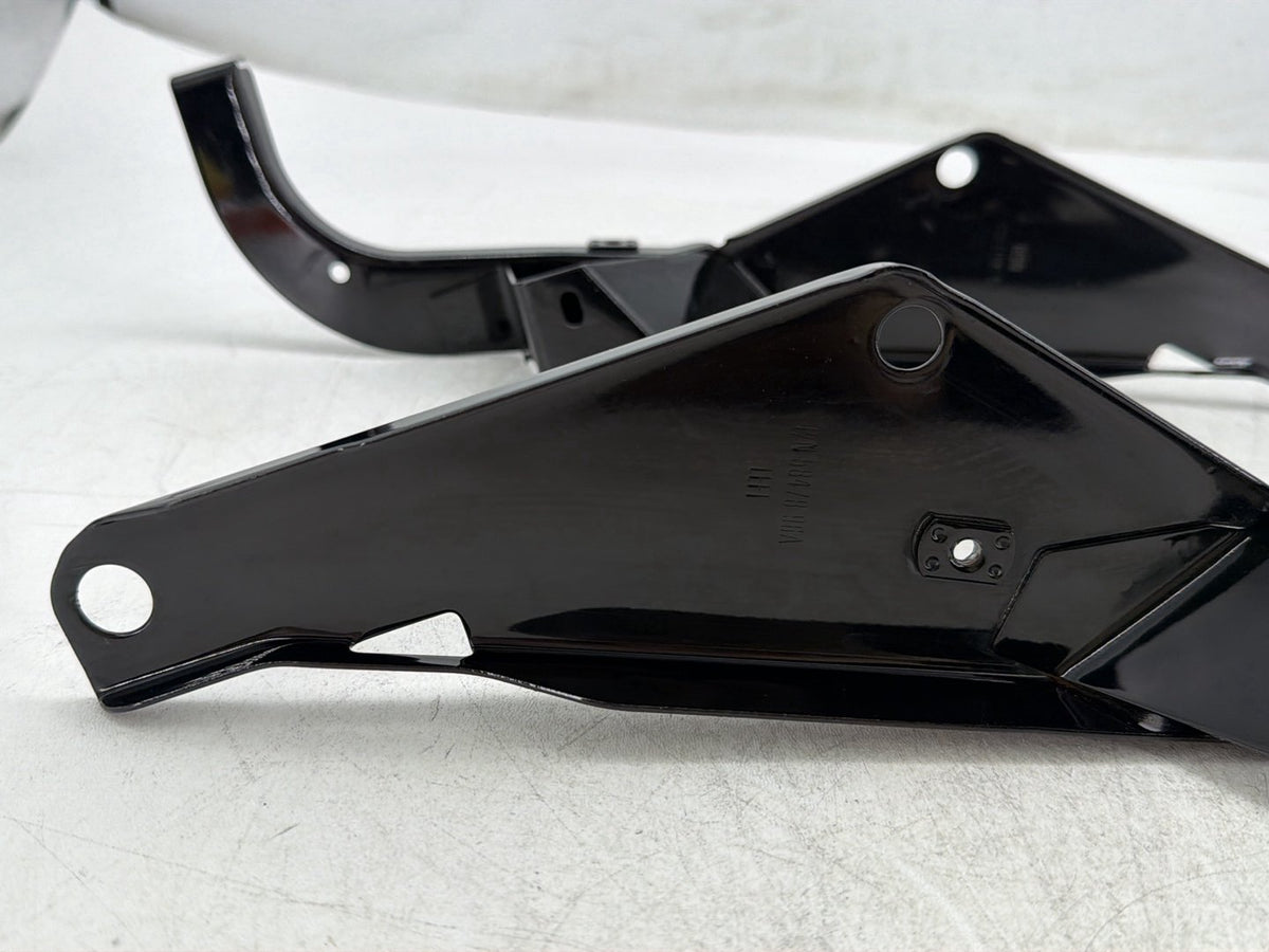 2003 Harley Electra Glide Touring Ultra OEM Right Left Fairing Support Brackets