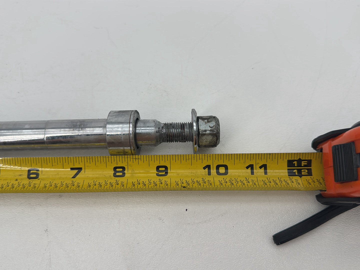 1999 - 2006 Harley-Davidson Dyna Low Rider Front Wheel Axle Bolt Shaft
