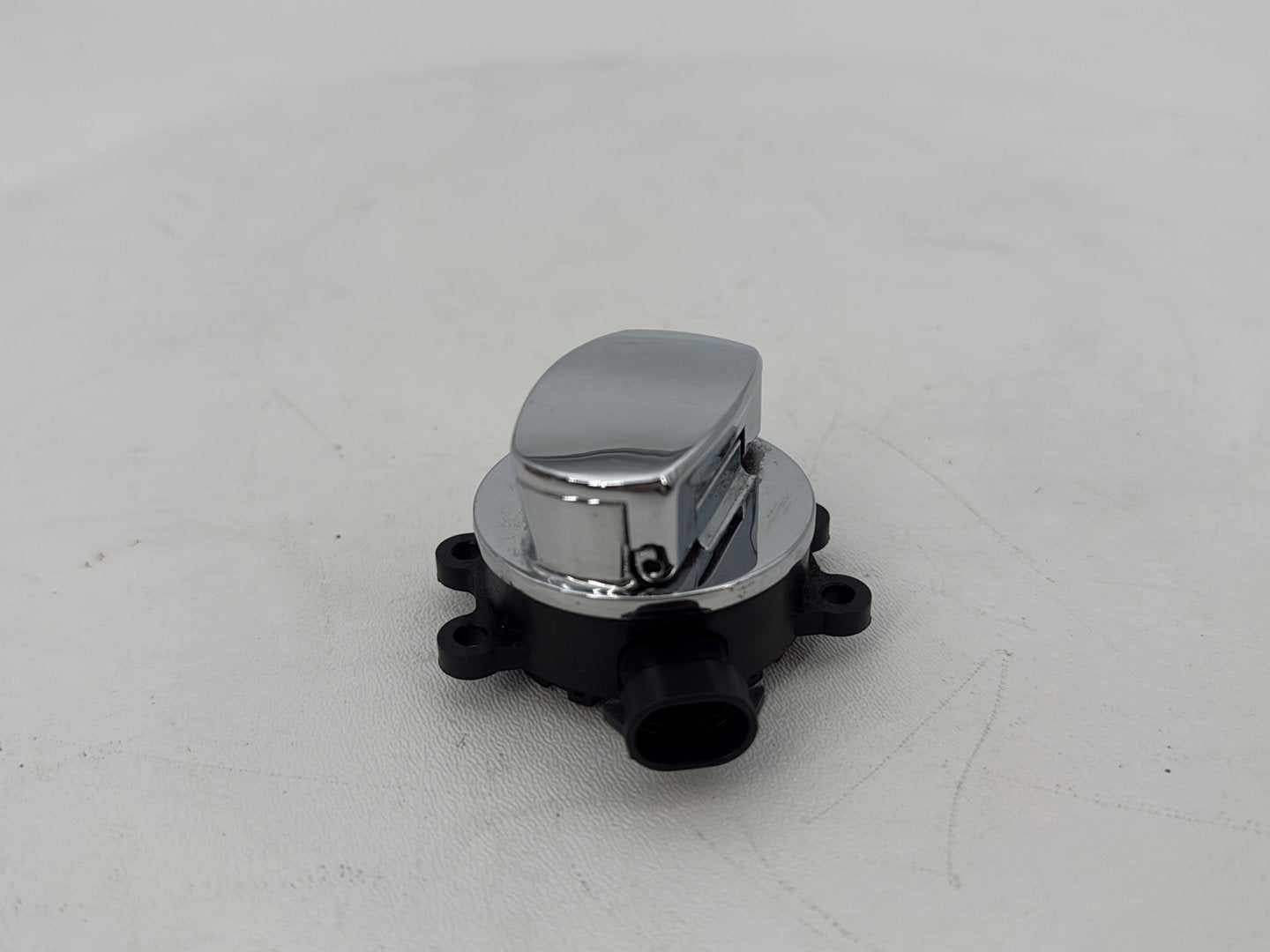 2007 - 2017 Harley-Davidson Dyna Wide Glide Ignition Switch Cylinder Barrel Lockset NOKey  	71430-12