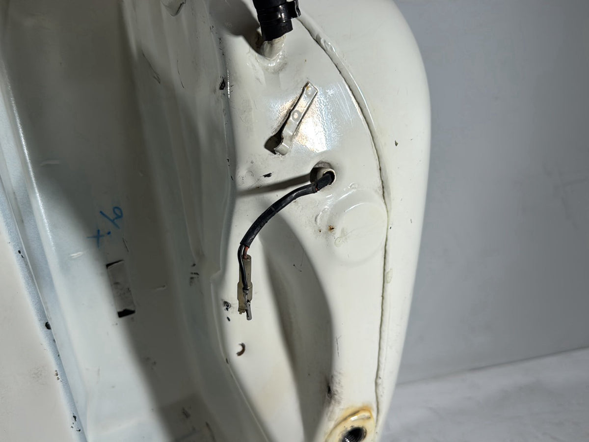 1996 Harley Road King Touring Police FLHPI OEM Fuel Gas Tank Gasoline Reservoir