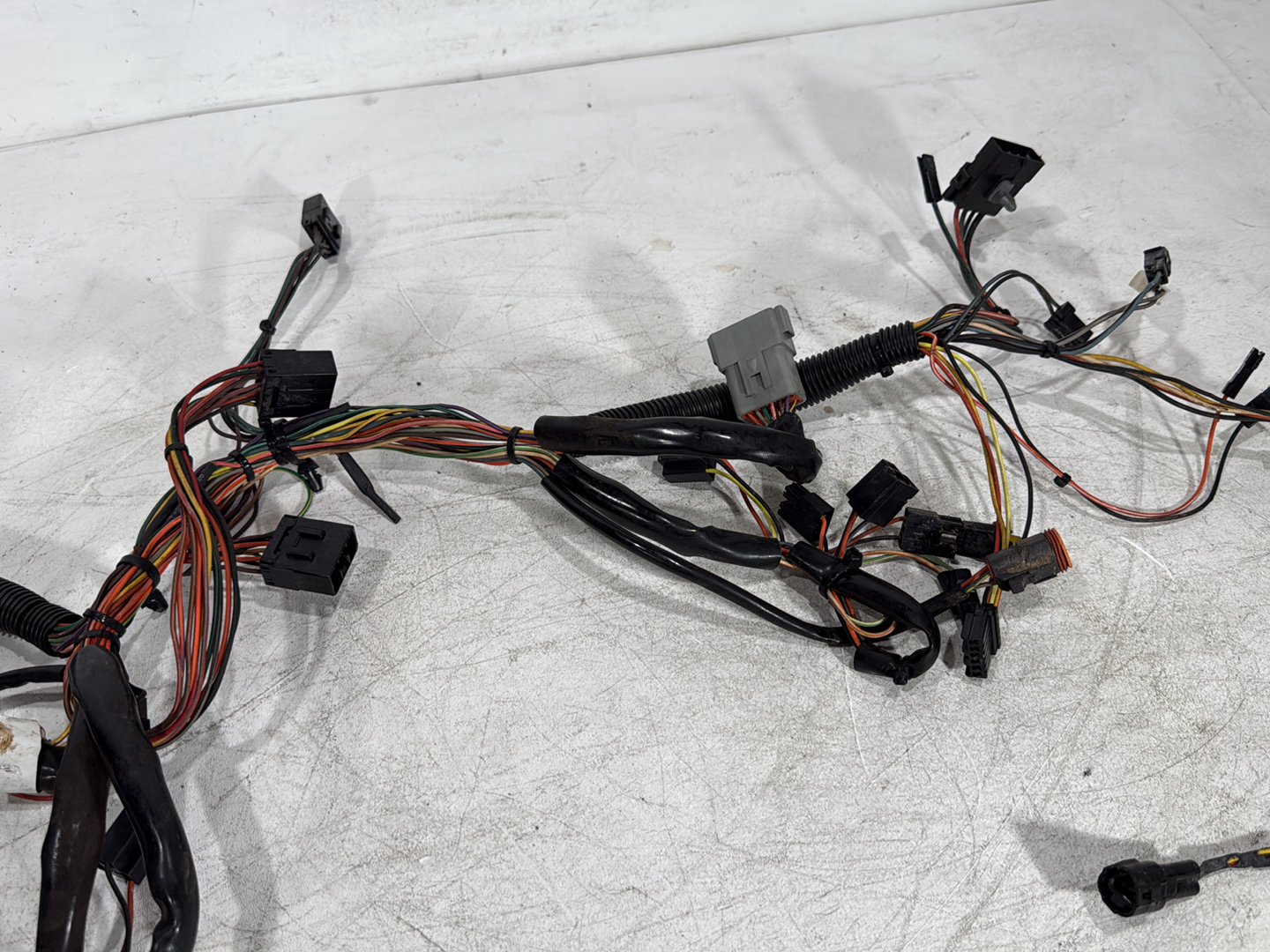 2003 Harley Electra Glide Touring OEM Front Sub Wiring Harness Loom Interconnect