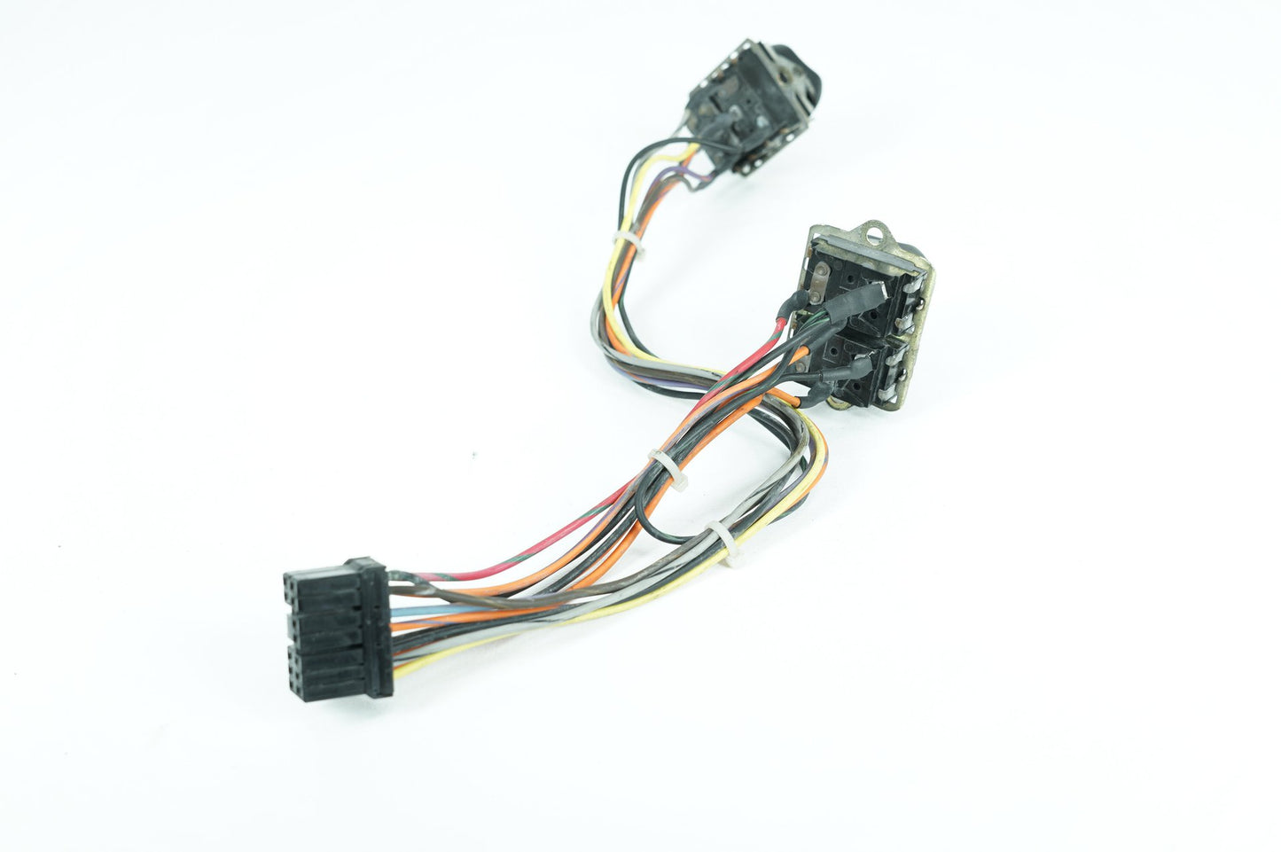 1999 - 2006 Harley-Davidson Touring Electra Glide Ultra  Inner Fairing Wire Wiring Harness Switch 71535-96