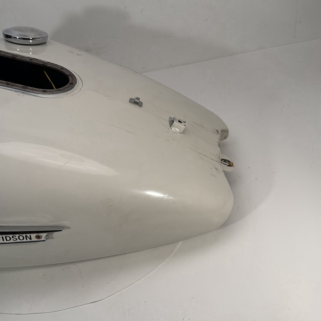 1984 - 1998 Harley-Davidson Touring Road King Police Fuel Gas Tank Gasoline Reservoir 61268-96