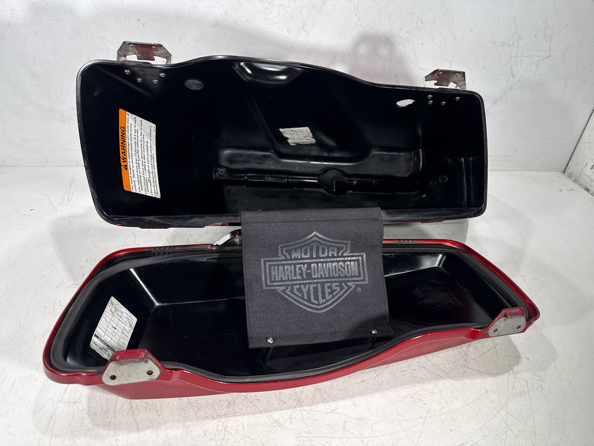 2012 Harley Electra Glide Touring Ultra OEM Left 1 Saddlebag Luggage NO Key