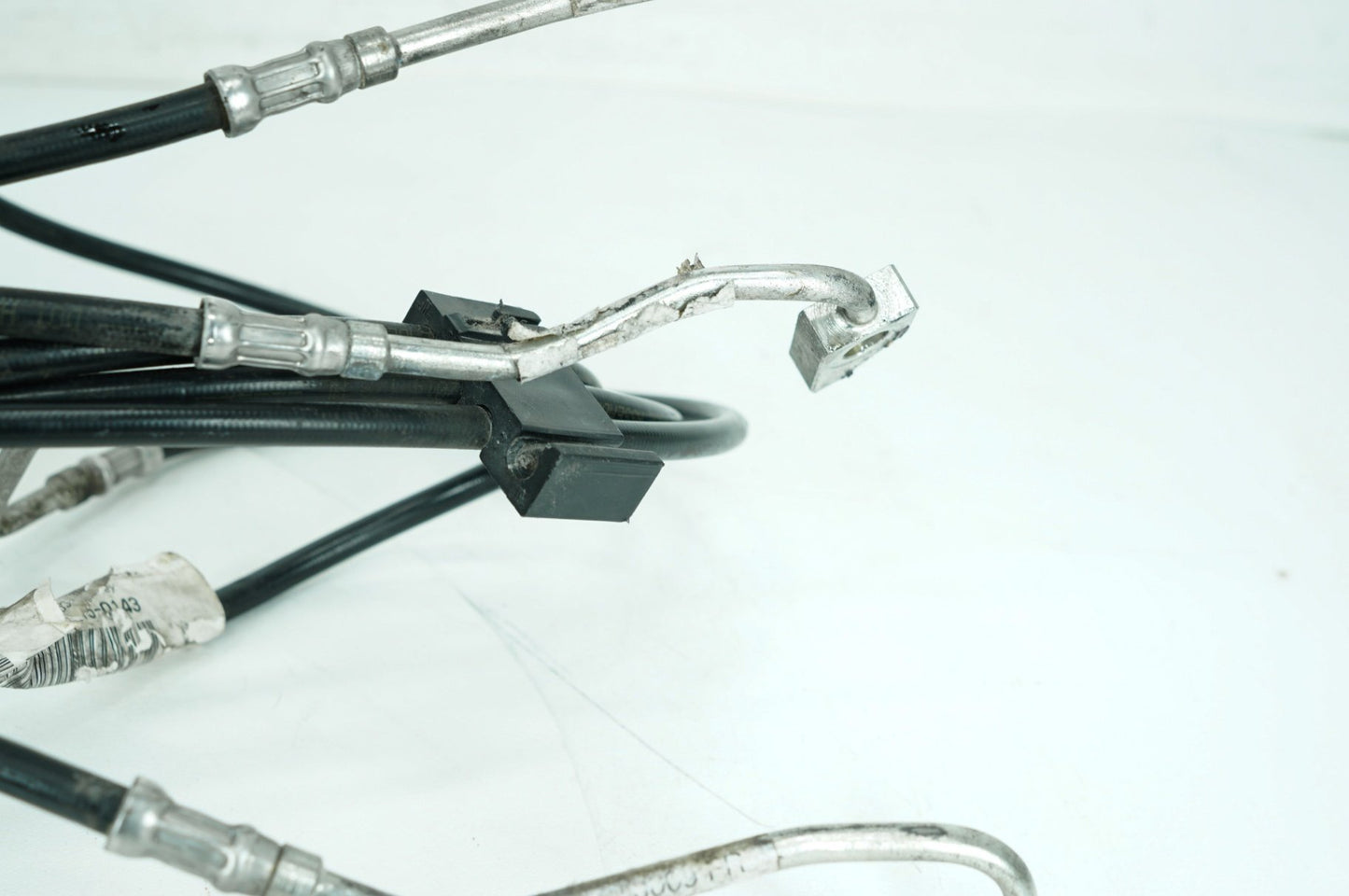 2008 - 2016 Harley-Davidson Touring Electra Glide Ultra Front Brake Hose Line Pipe ABS 41800009
