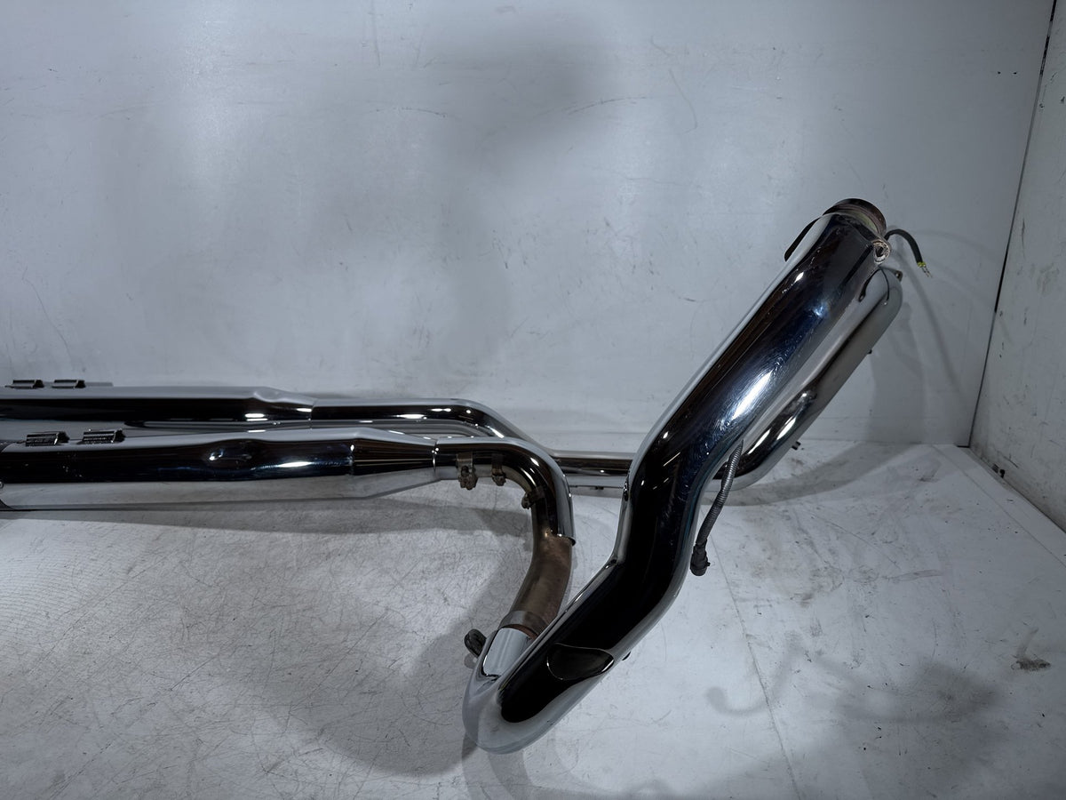 2009 Harley Electra Glide Touring CVO Screamin OEM Exhaust Header Pipes Muffler
