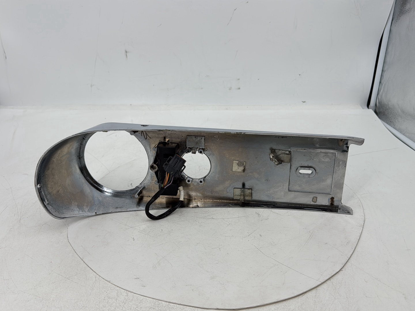 1999 - 2006 Harley-Davidson Touring Road King Police Fuel Gas Tank Dash Console NOKey  	60960-99