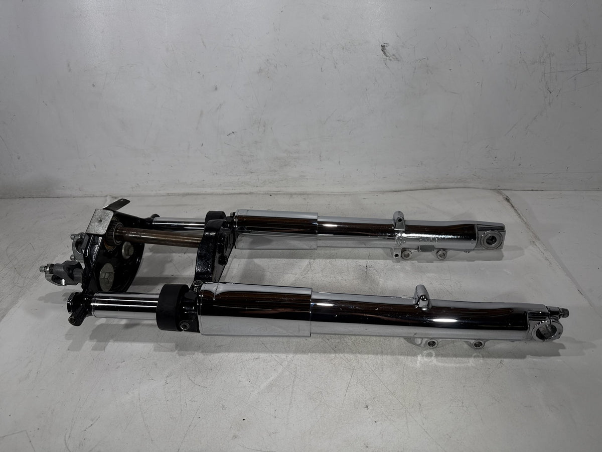 02 Harley Electra Glide Touring Front Triple Tree Set & LH RH Fork Legs Sliders