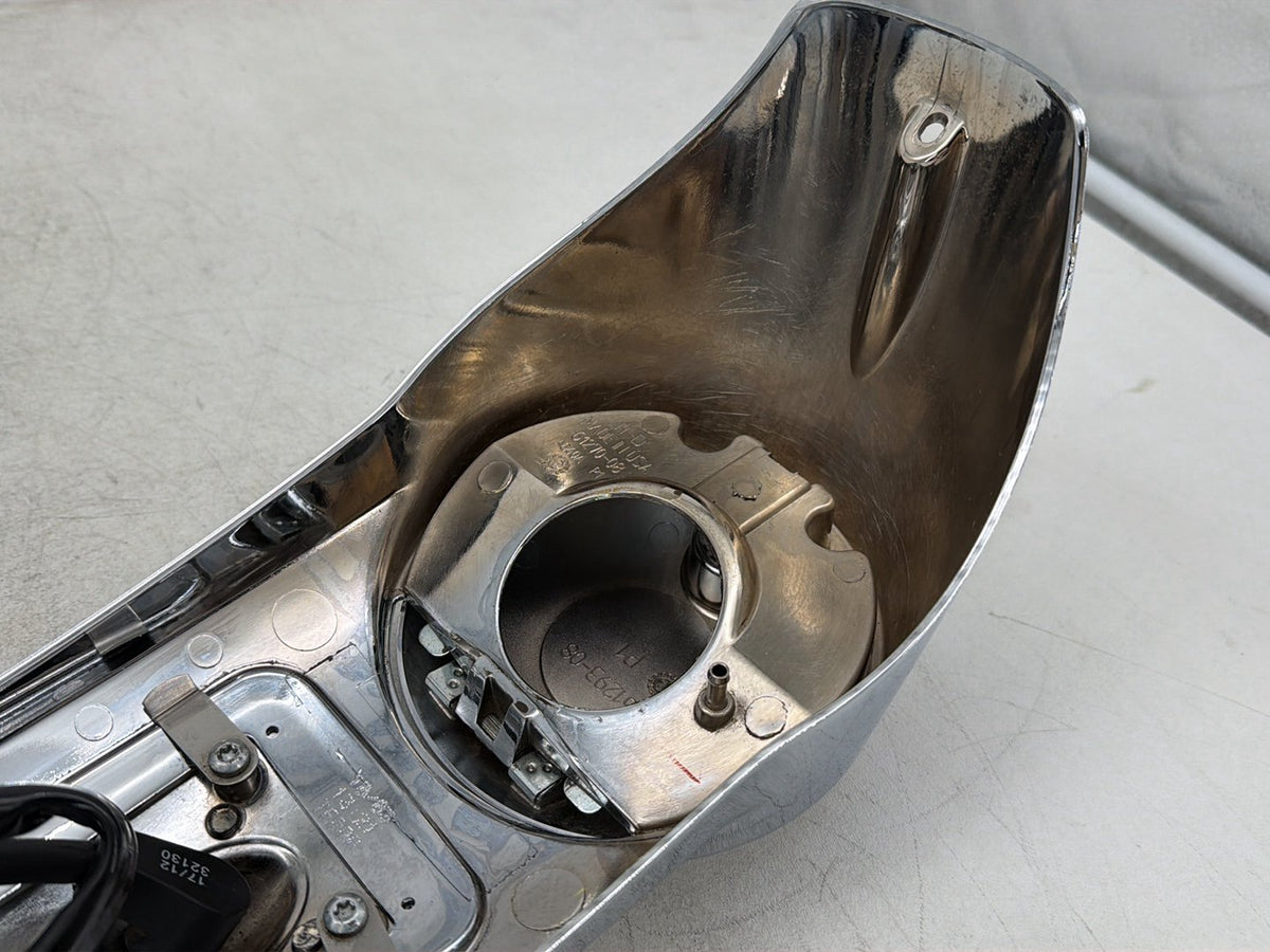 2013 Harley Electra Glide Touring CVO Eagle OEM Fuel Gas Tank Dash Console NOKey