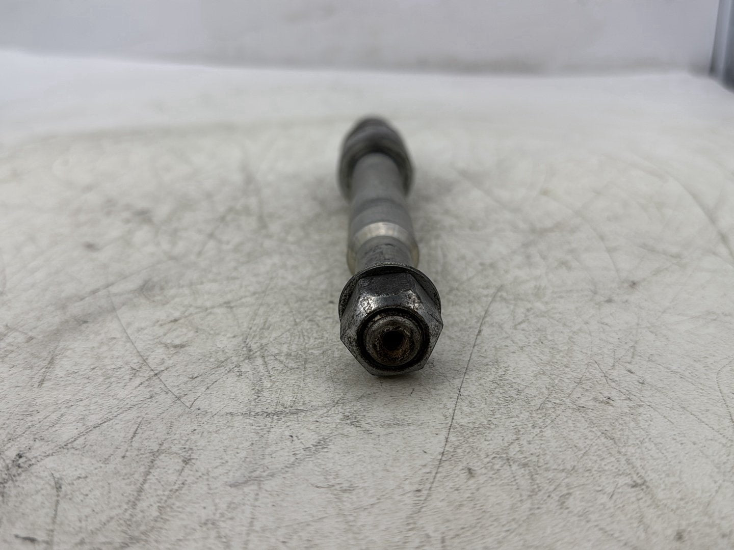 2012 Harley Dyna Super Glide Custom FXDCI OEM Front Wheel Axle Bolt Shaft