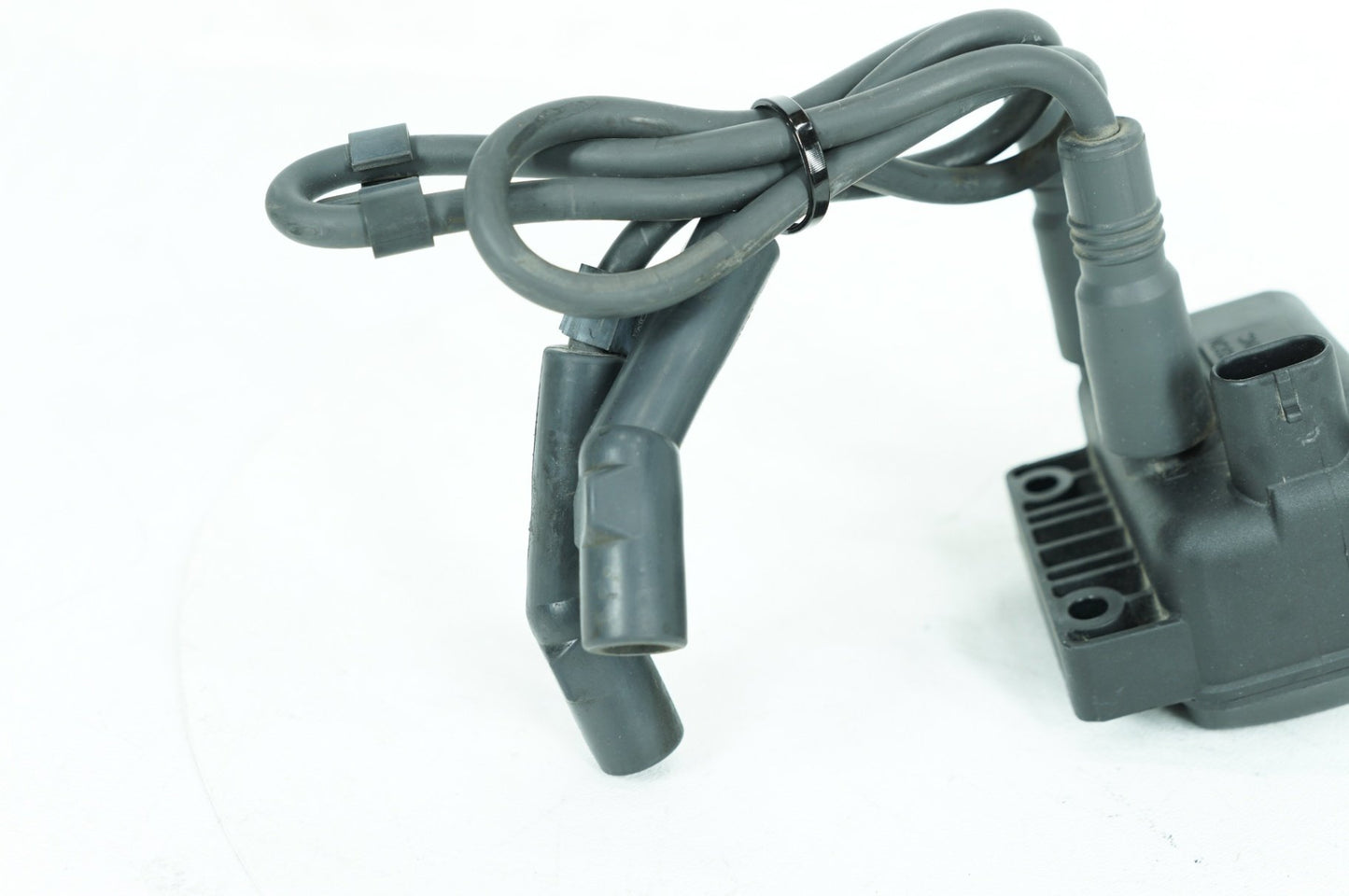 1999 - 2006 Harley-Davidson Touring Electra Glide Ultra Ignition Coil Spark Plugs Cable 31639-99