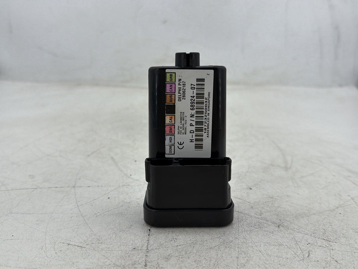 2013 Harley Electra Glide Touring CVO Screamin Eagle OEM Turn Signal Security Module TSSM