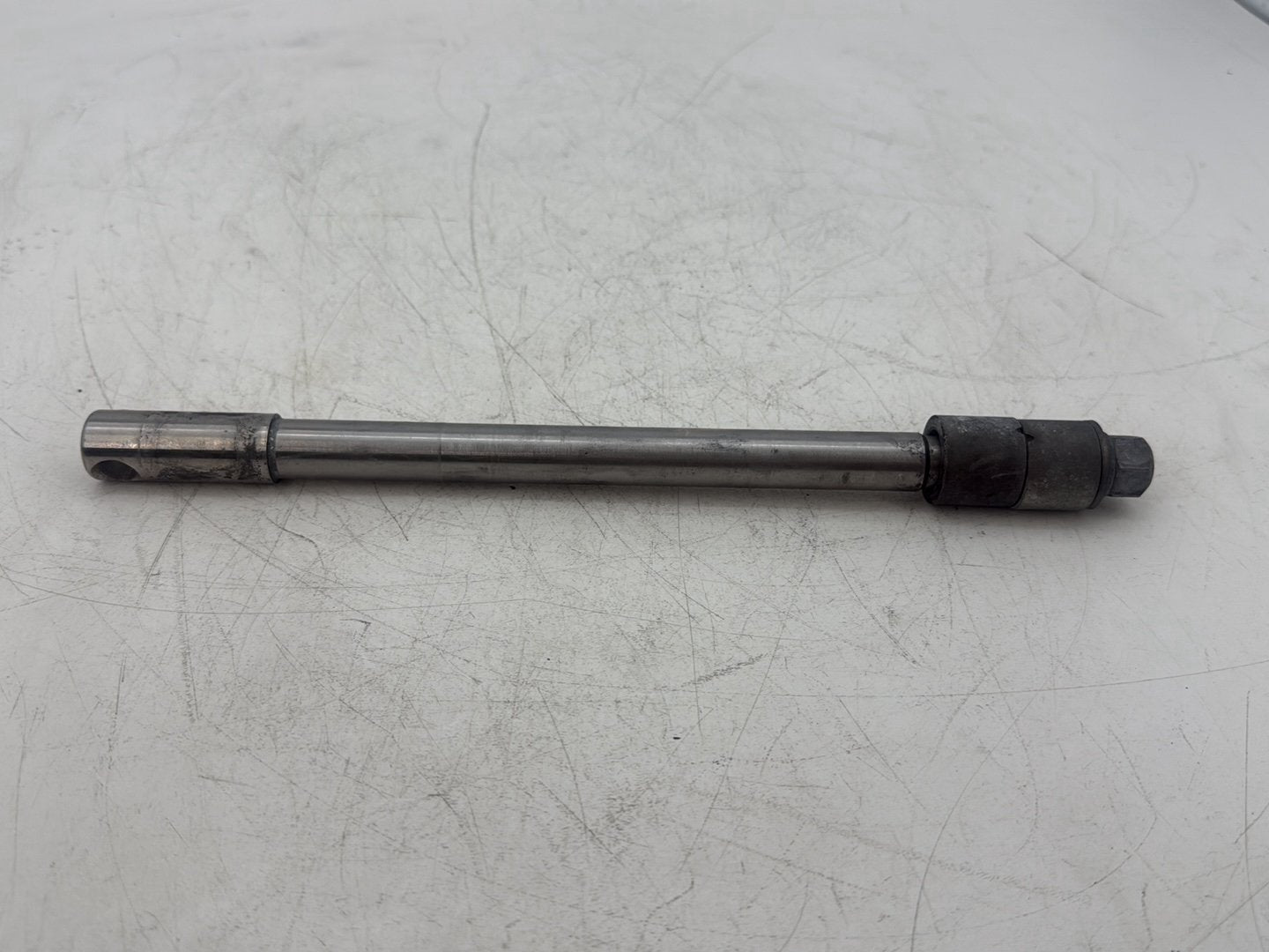 2005 Harley Dyna FXDWG Wide Glide OEM Front Wheel Axle Bolt Shaft