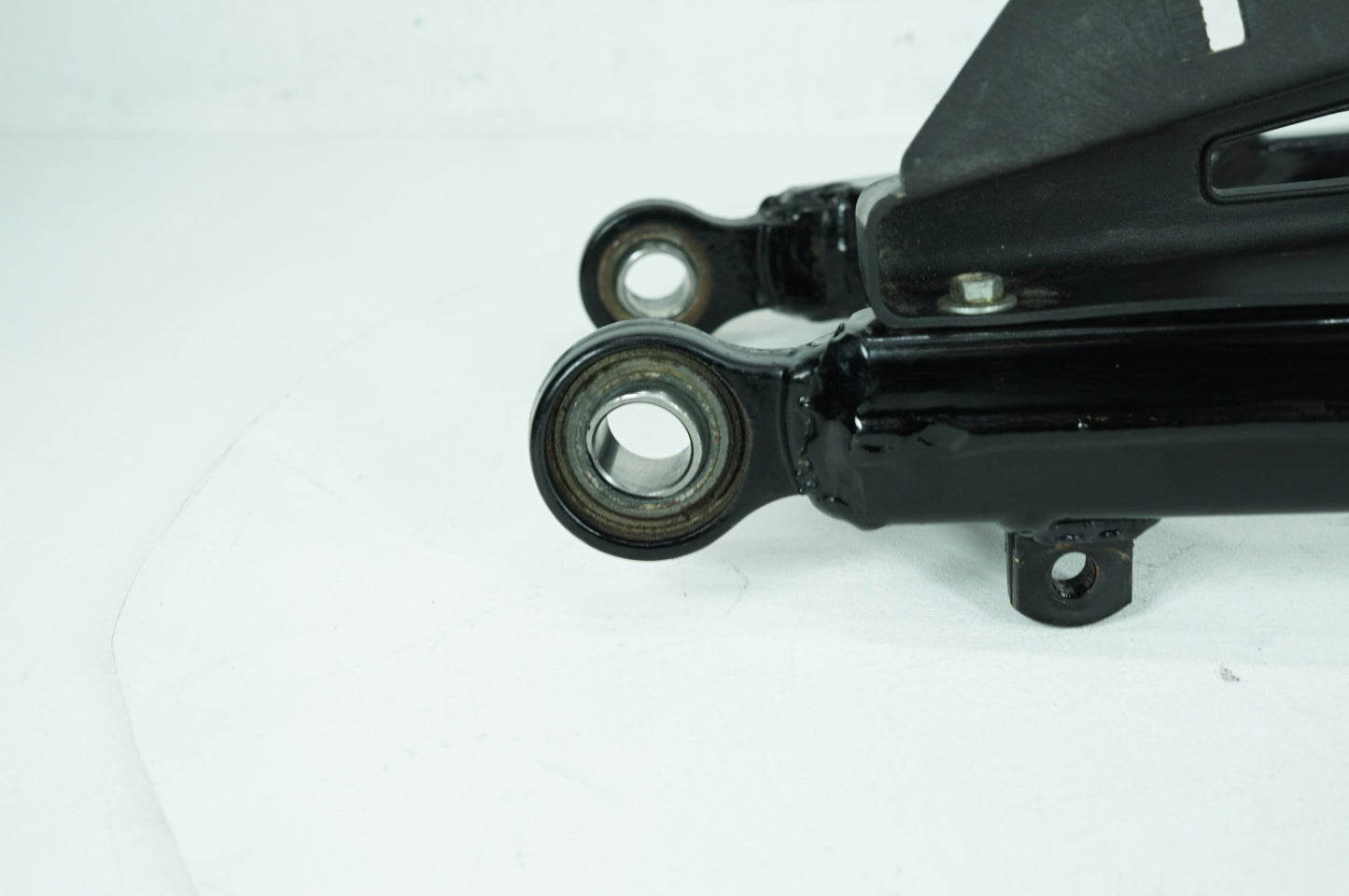 2004 - 2013 Harley-Davidson Sportster Low Rear Fork Swingarm Swing Arm 47587-05