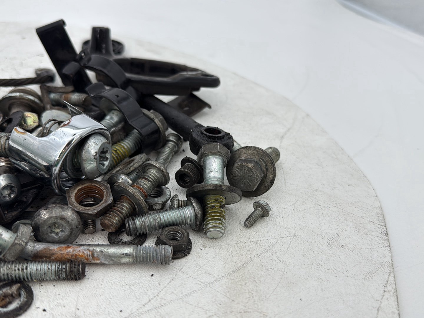 2009 Harley Sportster XL1200C 1200 Custom OEM Hardware Bolts Nuts & Brackets