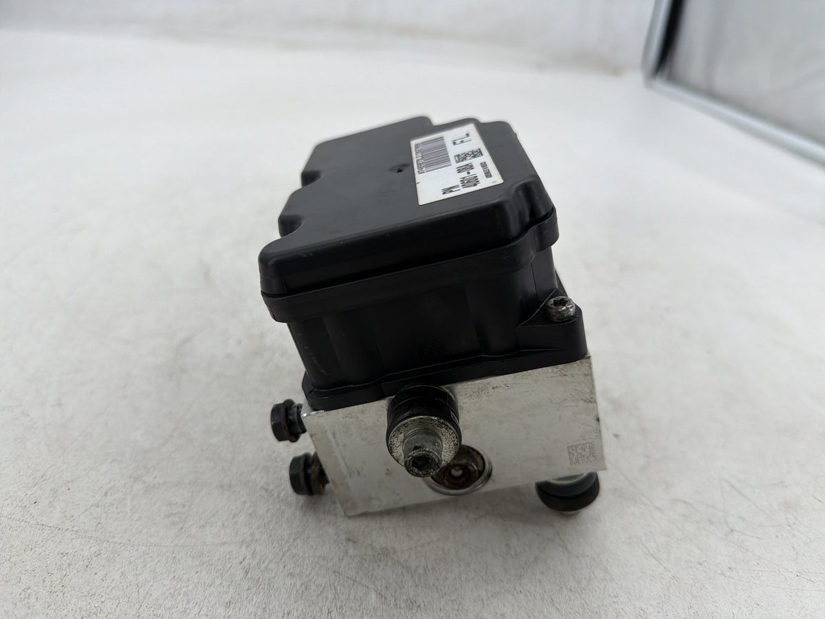2012 Harley Electra Glide Touring Ultra OEM ABS Brake Pump & Control Module