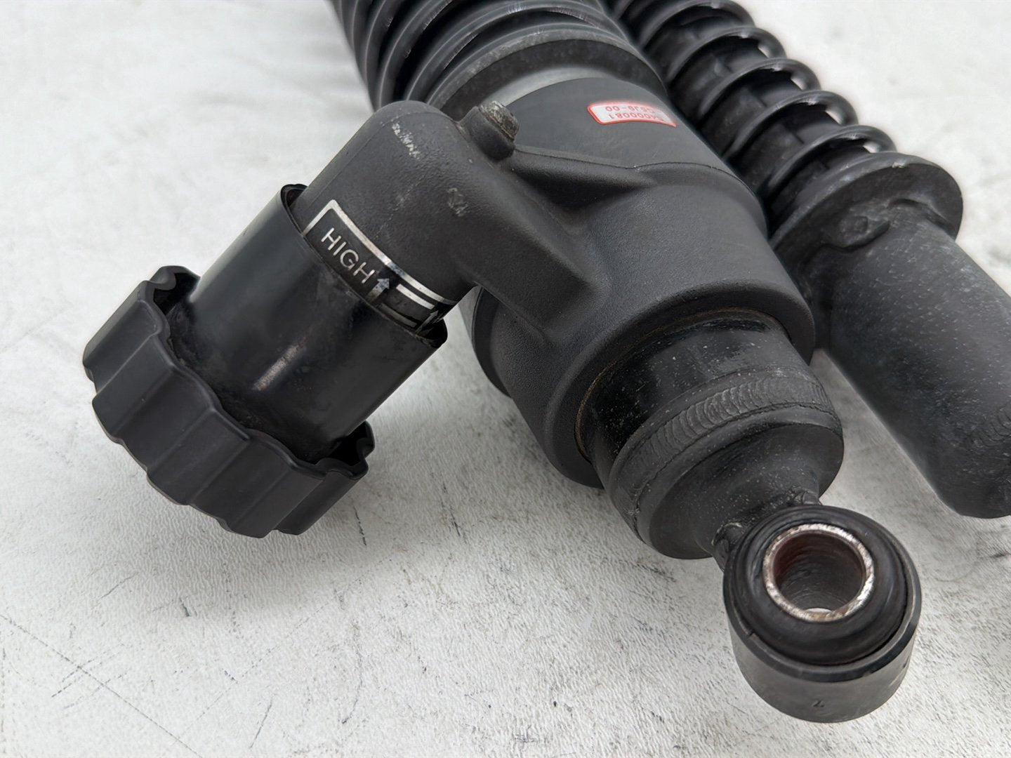 15 Harley Electra Glide Touring Ultra Rear Left Right Shock Absorbers Low Profile 12"