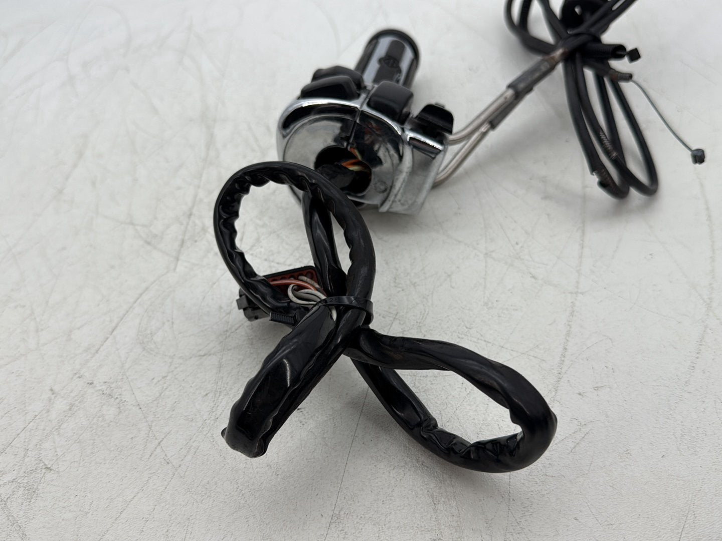 2000 Harley Touring Electra Ultra OEM Right Engine Start Kill Switches Controls