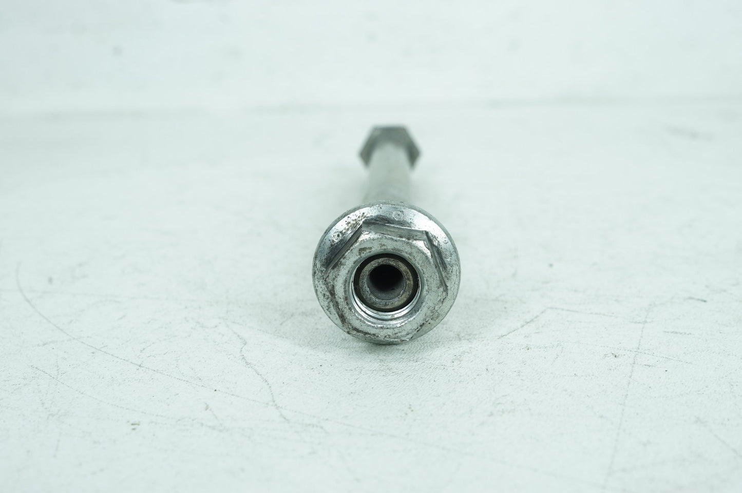 2007 - 2017 Harley-Davidson Dyna Super Glide Custom Rear Fork Swingarm Pivot Bolt Shaft 47641-06