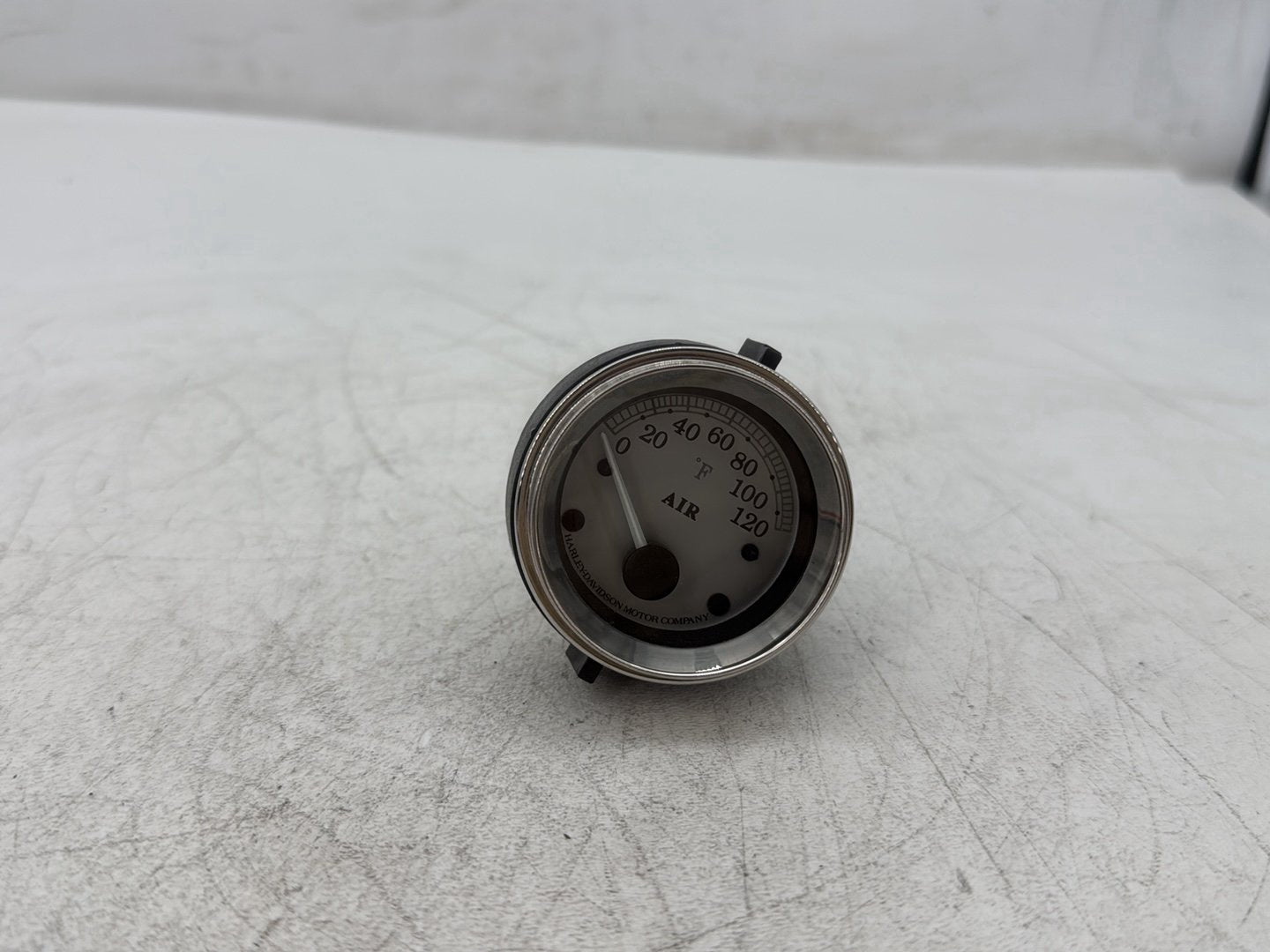 2010 Harley Street Glide Touring FLHX OEM Air Gauge Temperature Instrument Cluster