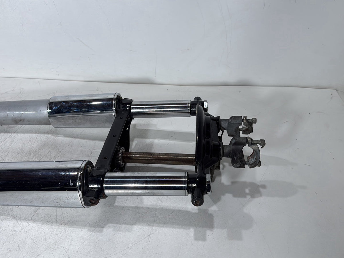 06 Harley Touring Road King OEM Front Triple Tree Set & LH RH Fork Legs Sliders