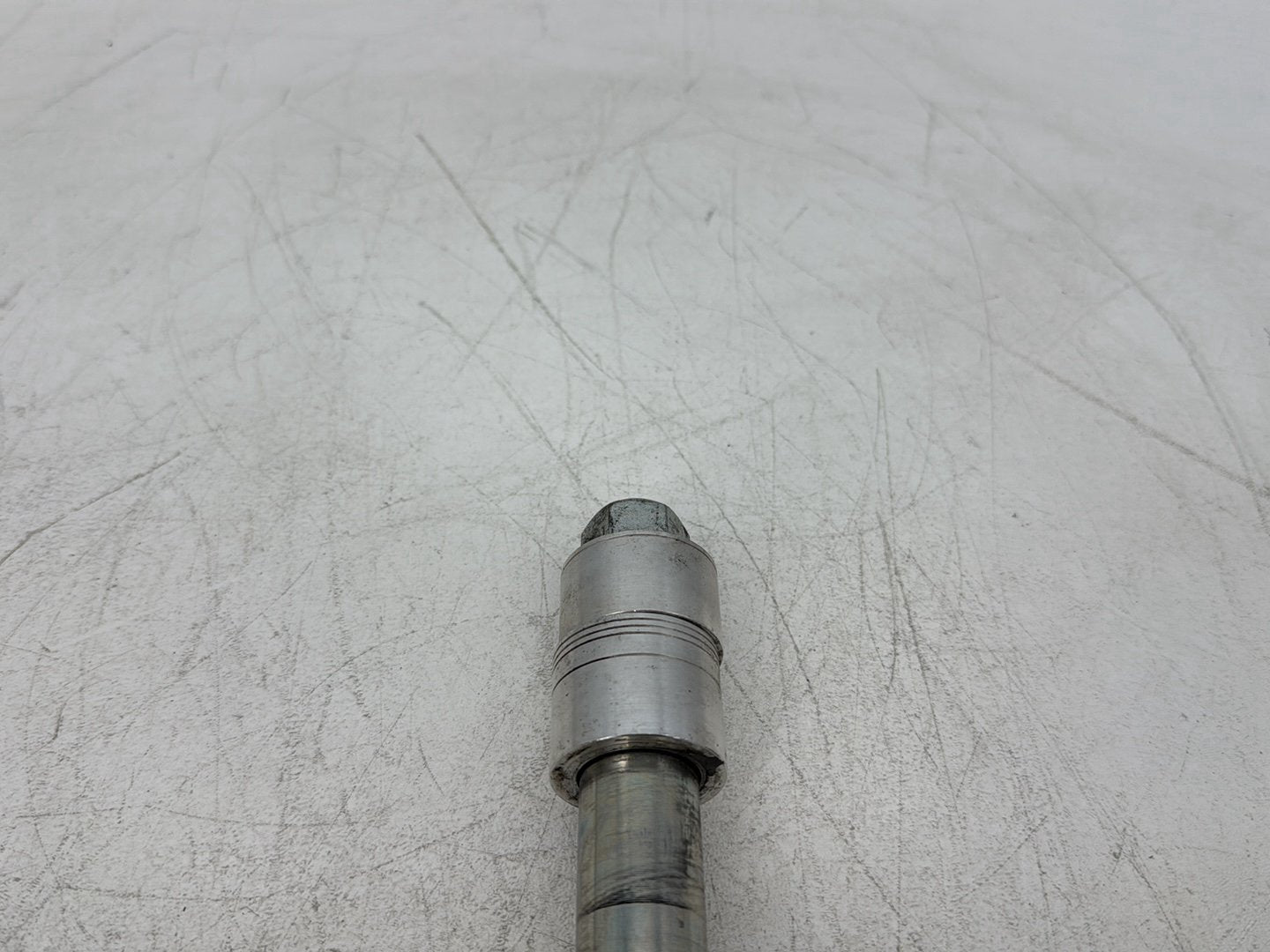2010 Harley Dyna Fat Bob FXDF OEM Front Wheel Axle Bolt Shaft